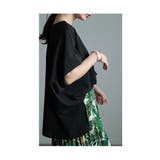 どんなボトムスにもマッチするオーバートップス レディース ファッション | Sawa a la mode | 詳細画像14