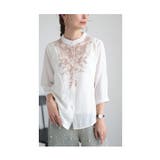 胸元に広がる蔦刺繍のコットンシャツブラウス レディース ファッション | Sawa a la mode | 詳細画像13 