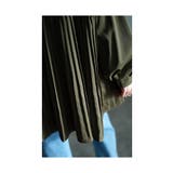 王道カジュアルをレディに異素材プリーツトップス レディース ファッション | Sawa a la mode | 詳細画像16 