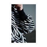 モノトーンで着映えるゼブラ柄ニット レディース ファッション | Sawa a la mode | 詳細画像11