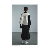 シーズンムードを盛り上げる異素材切替ファーベスト レディース ファッション | Sawa a la mode | 詳細画像10