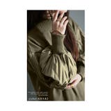 上品にオトナ映えする異素材プリーツ袖ニット レディース ファッション | Sawa a la mode | 詳細画像11