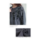 花模様コード刺繍のクールに決まるニットセットアップ レディース ファッション | Sawa a la mode | 詳細画像4