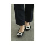 足元にキラリと輝くバックルビジューフラットパンプス レディース ファッション | Sawa a la mode | 詳細画像14 