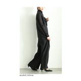 可愛らしさを添える胸元フリルのワイドレッグオーバーオール レディース ファッション | Sawa a la mode | 詳細画像6