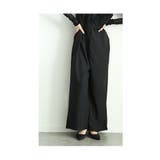 可愛らしさを添える胸元フリルのワイドレッグオーバーオール レディース ファッション | Sawa a la mode | 詳細画像9