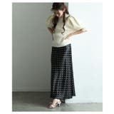 リュクスな雰囲気に包まれる艶サテンドットフレアスカート レディース ファッション | Sawa a la mode | 詳細画像5