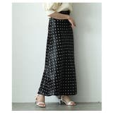 リュクスな雰囲気に包まれる艶サテンドットフレアスカート レディース ファッション | Sawa a la mode | 詳細画像6