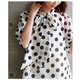 トレンドライクに着こなせるボウタイリボンのシアードットパフスリーブブラウス | Sawa a la mode | 詳細画像13
