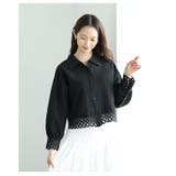 大人のこなれたお洒落を愉しむレース切替エンボスデザインショートブラウス | Sawa a la mode | 詳細画像17