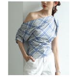 こなれる着こなしで大人の色気を演出するチェック柄ワンショルダーカットソー | Sawa a la mode | 詳細画像8