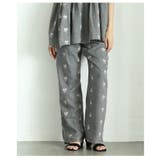 華やかさと品を兼ね備えたミニフラワー刺繍のセミワイドパンツ レディース ファッシ… | Sawa a la mode | 詳細画像16 