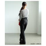 コーデのアクセントになるバイカラースリーブプリーツトップス レディース | Sawa a la mode | 詳細画像18 