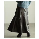 動きに差がつくアシンメトリーフェイクレザーフレアスカート レディース ファッション | Sawa a la mode | 詳細画像10 