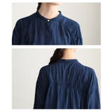 軽やかな風を纏うシアーデニムギャザー裾ドロストシャツ レディース ファッション | Sawa a la mode | 詳細画像5 