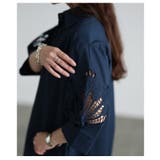 大人の肌見せ叶うレーススリーブコットンロングシャツ レディース ファッション | Sawa a la mode | 詳細画像8 