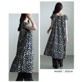 甘さを抑えたドット柄フレンチスリーブAラインワンピース レディース ファッション | Sawa a la mode | 詳細画像10
