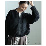 相反する魅力を宿す花柄レース裾ドロストジップブルゾン レディース ファッション | Sawa a la mode | 詳細画像2