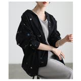 ブラック | 開放感を描く花柄刺繍オープンカラーコットンシャツ レディース ファッション | Sawa a la mode