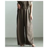 ブラウン | マイルドな光沢宿るハイウエストタックワイドパンツ レディース ファッション | Sawa a la mode