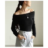 ブラック | デコルテ美人へ導くオフショルニットプルオーバー レディース ファッション | Sawa a la mode