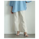 ホワイト | 裾に艶めくパールビジューのきれいめフレアパンツ レディース ファッション | Sawa a la mode