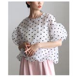 オフホワイト | シルエットが魅せるドット柄オーガンジーバルーンブラウス レディース ファッション | Sawa a la mode