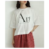 オフホワイト | 一枚で垢抜ける大胆ロゴが目を惹くオーバーシルエットTシャツ レディース ファッシ… | Sawa a la mode