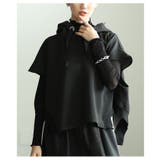 ブラック | 日常にモードが溶け込む異素材バックジップ変形フーディー レディース ファッション | Sawa a la mode