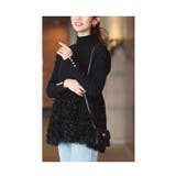 ブラック | ふわふわフェザーでお洒落見えなペプラムニットトップス レディース ファッション | Sawa a la mode