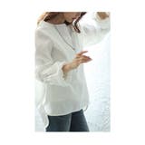 ホワイト | 手元にリボンと艶やかパールを添えたきれいめトップス レディース ファッション | Sawa a la mode