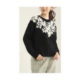 ブラック | 胸元に咲く花刺繍のもっちり柔らかニットトップス レディース ファッション | Sawa a la mode