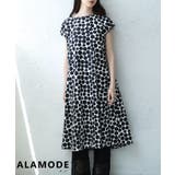 ドット | 甘さを抑えたドット柄フレンチスリーブAラインワンピース レディース ファッション | Sawa a la mode