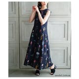 ブラック | 大人の可愛さ引き立つウエストカーブ切り替えのフラワーロングワンピース レディース | Sawa a la mode