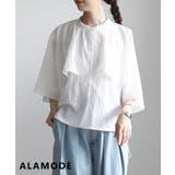 オフホワイト | 涼やかに揺れるケープデザインストライプブラウス レディース トップス | Sawa a la mode