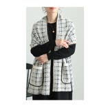 ホワイト | 上質な重厚感に包まれるポケット付きツイード調ストール レディース ファッション | Sawa a la mode