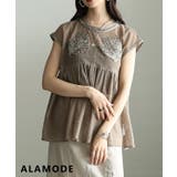 モカ | 夏の風を纏うコード刺繍メッシュペプラムブラウス レディース トップス | Sawa a la mode