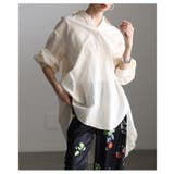 エクリュ | さり気ない甘さ漂う花柄刺繍スキッパーチュニックシャツ レディース ファッション | Sawa a la mode