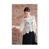 オフホワイト | 重ねても涼しげな華やかクロシェ編みトップス レディース ファッション | Sawa a la mode
