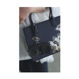 ブラック | 持ち運び便利なストラップ付きメガネケース レディース ファッション | Sawa a la mode