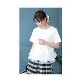 ホワイト | 可憐に咲く薔薇とフリルのエレガントカットソー レディース ファッション | Sawa a la mode