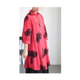 レッド | 刺繍で描いた大輪花のコットンシャツチュニック レディース ファッション | Sawa a la mode