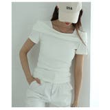 ホワイト | 綺麗めをうオフショルダー風スリムカットソートップス レディース ファッション | Sawa a la mode