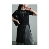 ブラック | ひと匙加える洒落感纏う透かしケーブルチュニック レディース ファッション | Sawa a la mode
