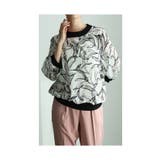 ホワイト | 品ある大人の華やぎリーフ柄シアートップス レディース ファッション | Sawa a la mode