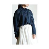 ブルー | キャッチーな刺繍でリズムを加える長袖シャツ レディース ファッション | Sawa a la mode