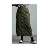 カーキ | 辛口のスパイスを重ねる裏起毛カーゴスカート レディース ファッション | Sawa a la mode