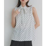 オフホワイト | マルチリボン付き ポルカドットノースリーブブラウス | ad thie