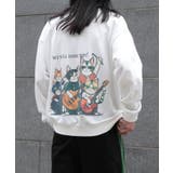 ホワイト | HOOK original 刺繍ワッペンネコイラストバックプリントスウェット | HOOK