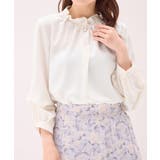 オフホワイト | 袖2WAYビジュー釦衿タックブラウス | alotta